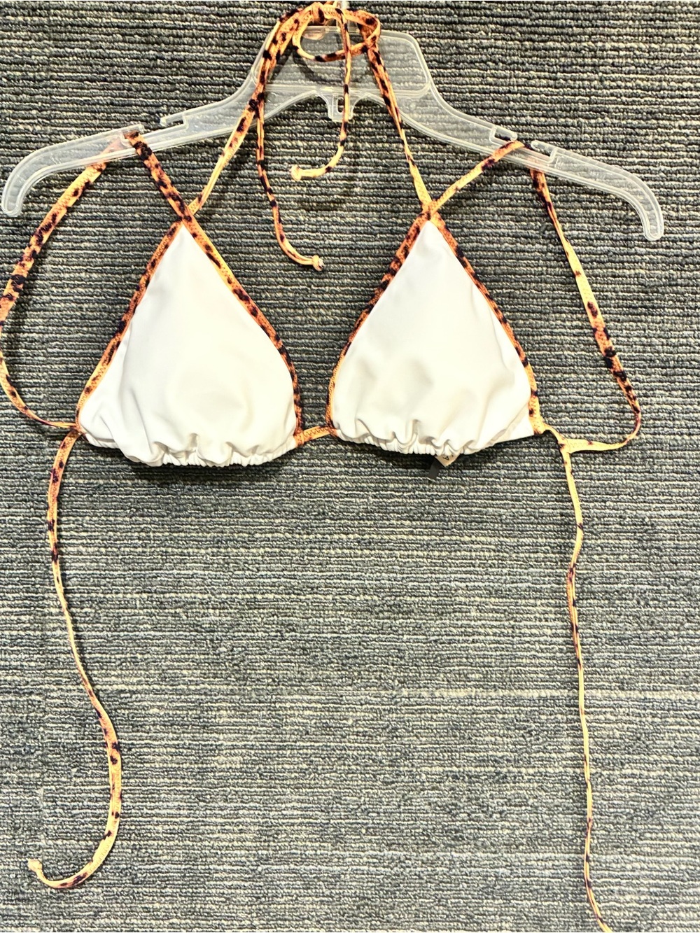 VIX Swimwear Paula Hermanny White Triangle Bikini Top Orange Leopard Trim Sz L